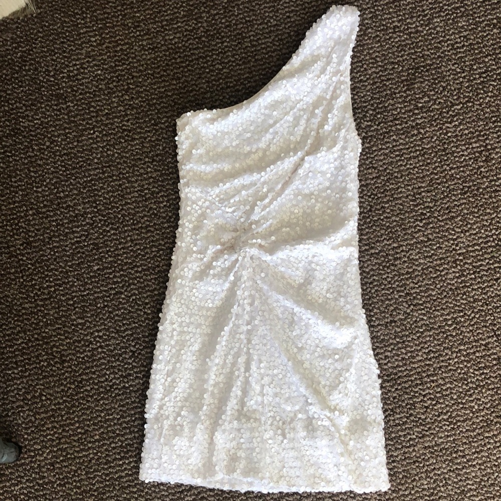 Junior Formal 1 shoulder dress